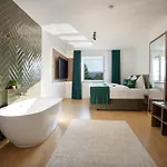 Mattiqo - 24h Self Check-in & Kostenloser Parkplatz *