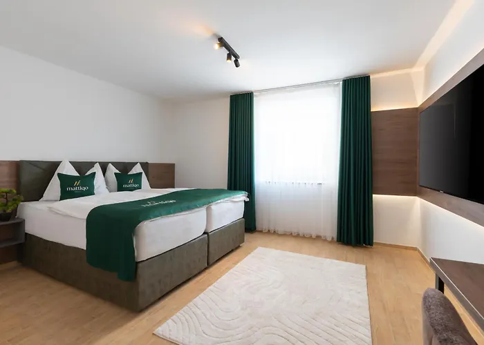 Mattiqo * מאטיגהופן